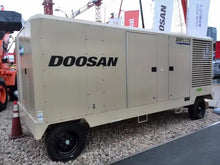 Load image into Gallery viewer, DOOSAN Portable diesel screw air compressor 185 CFM - 1500 CFM flow capacity at 7 -25bar pressure - Hyshina