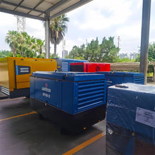 Load image into Gallery viewer, LIUTECH LUY120-12 Diesel Rotary Screw Portable Air Compressor 12bar 175psi 12m³/min 425cfm with Atlas Copco Air-end &amp; Yuchai Engine | Low Noise, Energy-Saving for Construction, Mining, Outdoor Use, Heavy Machinery
