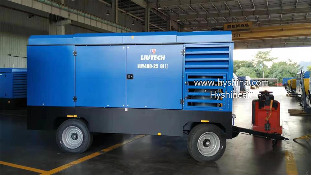 LIUTECH LUY215-21 Mobile Portable Rotary Screw Air Compressor 21bar 300psi 770cfm 21.8m³/min Atlas Copco Air-end Cummins Diesel Engine