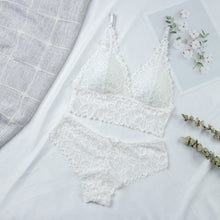 Load image into Gallery viewer, Lace Bra Sets Seamless Underwear - Hyshina

