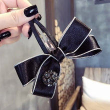 Load image into Gallery viewer, Women Black Lace Metal Chain Barrette - Hyshina
