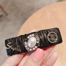 Load image into Gallery viewer, Women Black Lace Metal Chain Barrette - Hyshina
